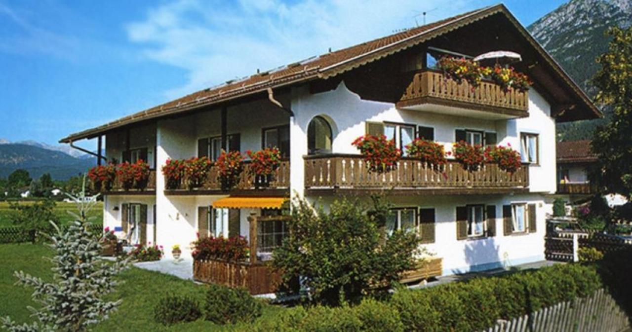 Apartments- Und Ferienhaus Anton Garmisch-Partenkirchen Luaran gambar